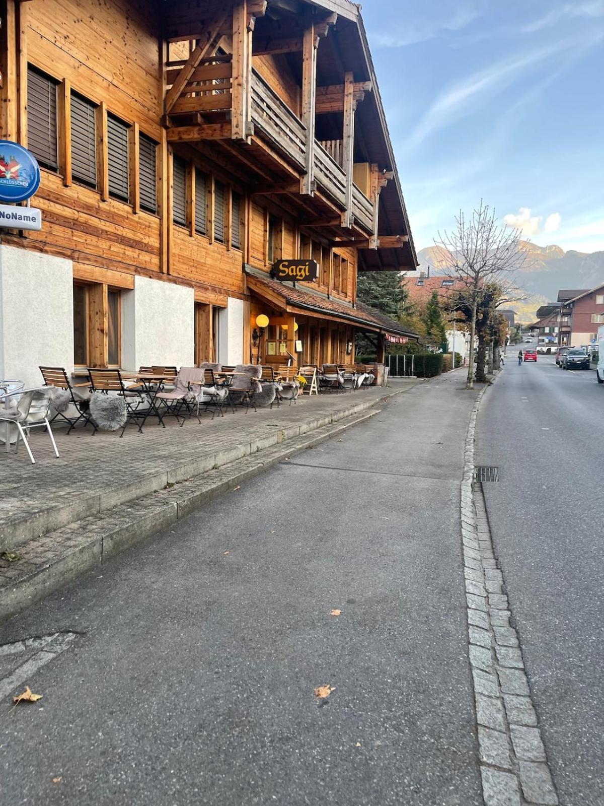 Unterkunft Mit Alpenblick Aeschi Bei Spiez Buitenkant foto