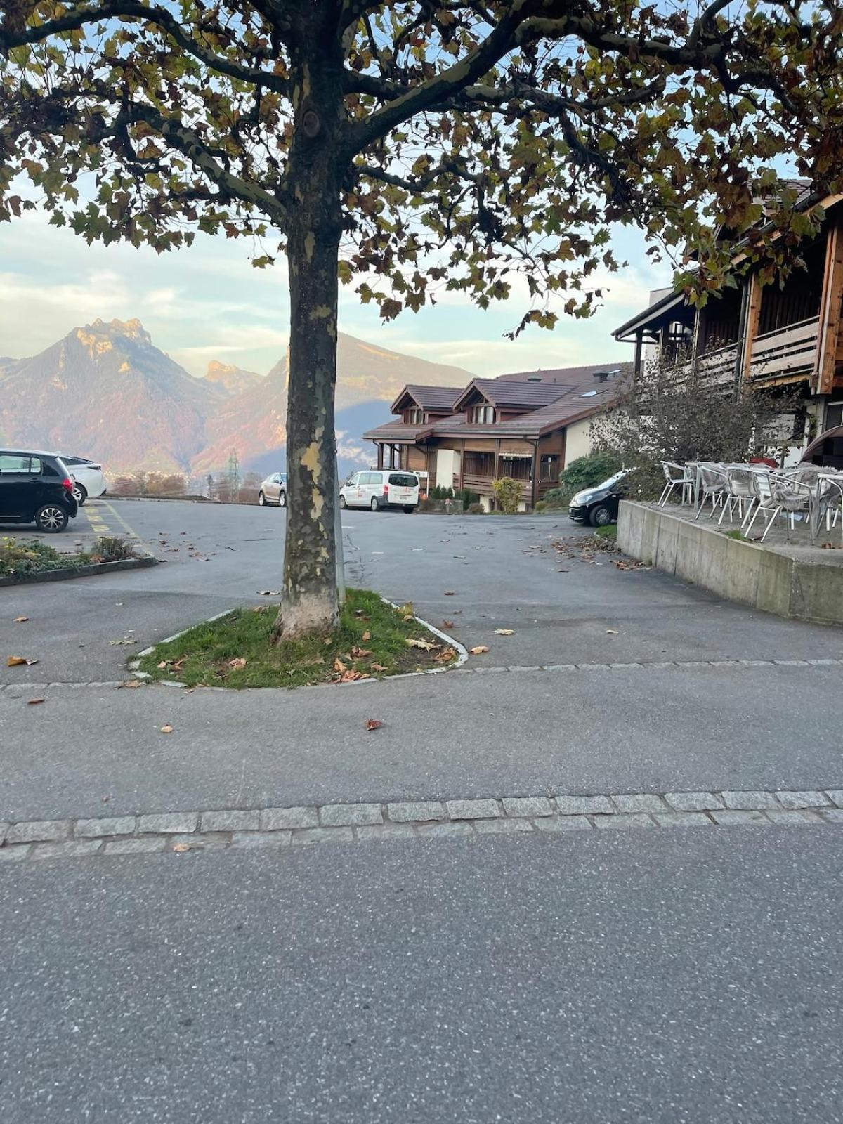 Unterkunft Mit Alpenblick Aeschi Bei Spiez Buitenkant foto